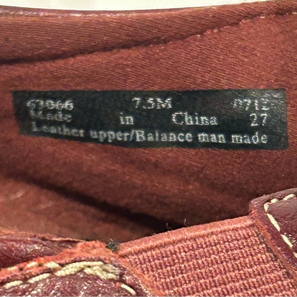 Clarks Ashland Loop Womens Size 7.5M Burgundy Textured Leather Loafers - Picture 7 of 12